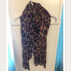 Leopard print scarf